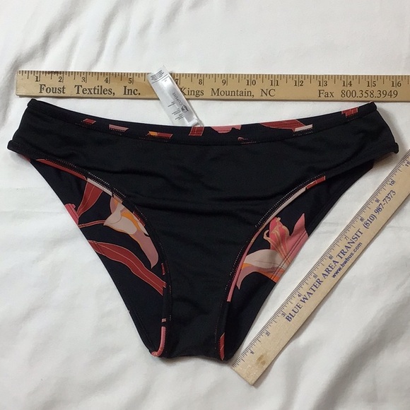 🏝️ Cupshe Tropical Floral Bikini Bottom Sz. M - Picture 7 of 9